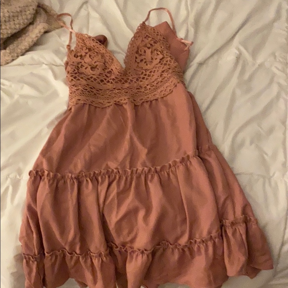 pink dress